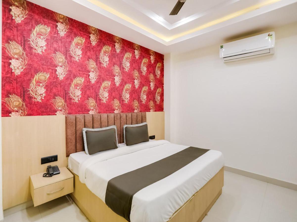 Townhouse Magnolia Corporate Stays Gurgaon Exterior photo